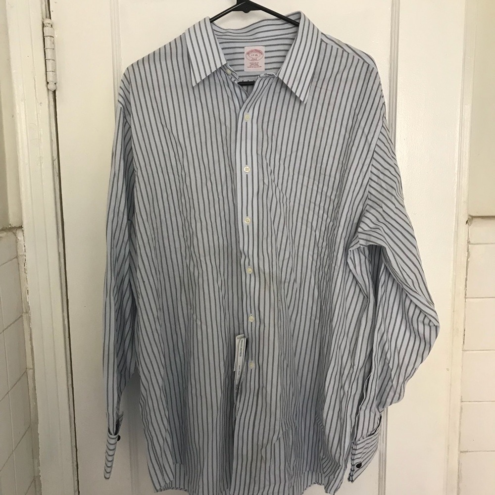 Brooks Brothers men’s dress shirt